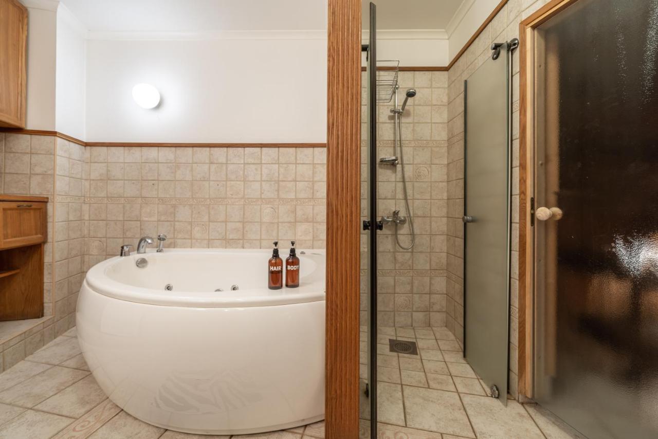 Old Town - Kohtu Apartment Талин Екстериор снимка